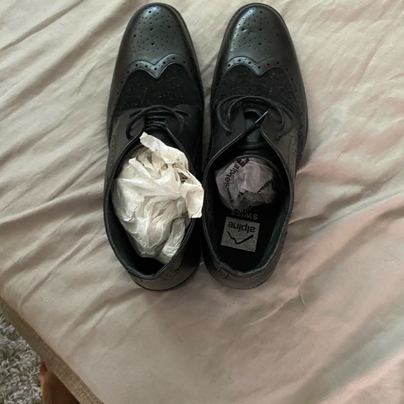 Never worn - Picture 3 of 3